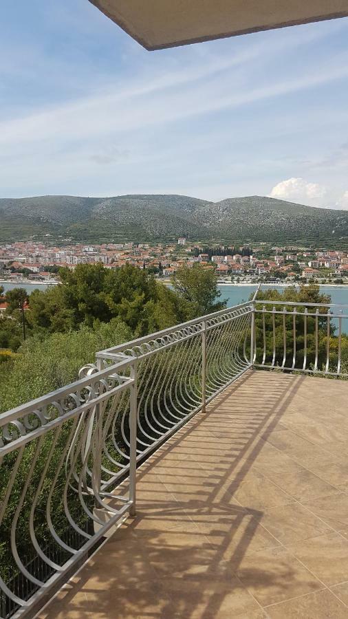 Villa Ferienhaus Maria Trogir Exterior foto